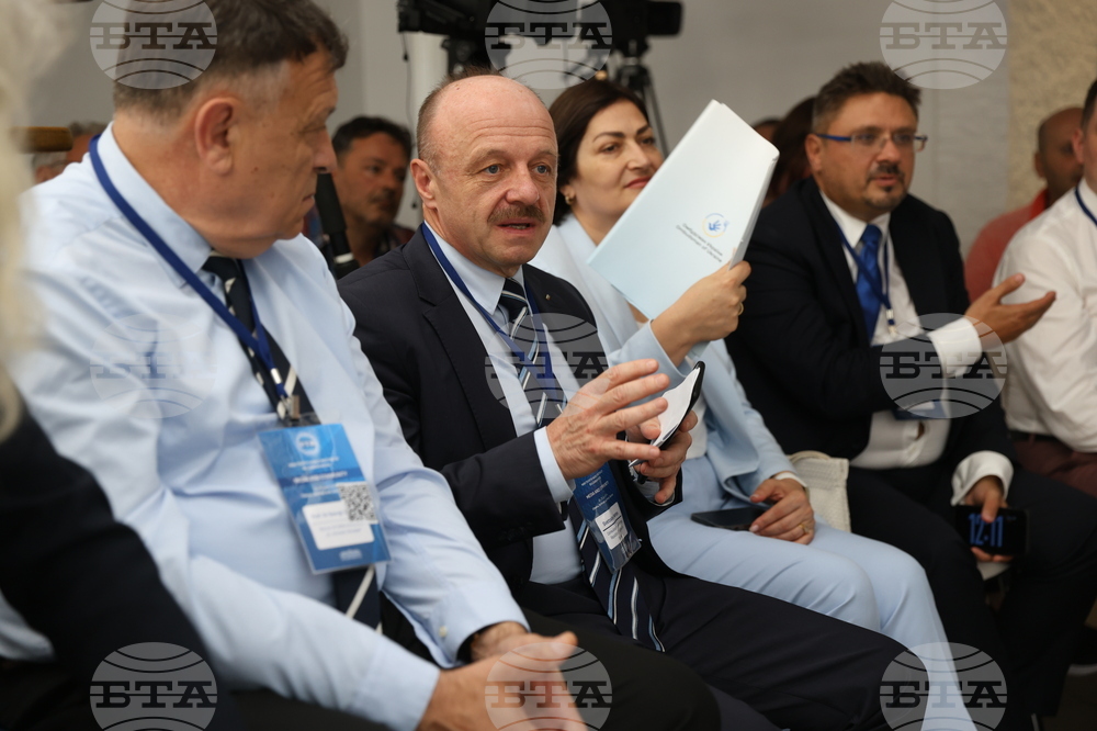 Украйна - Деветнадесета Световна среща на българските медии - Първи панел „Българите по света в медиите“