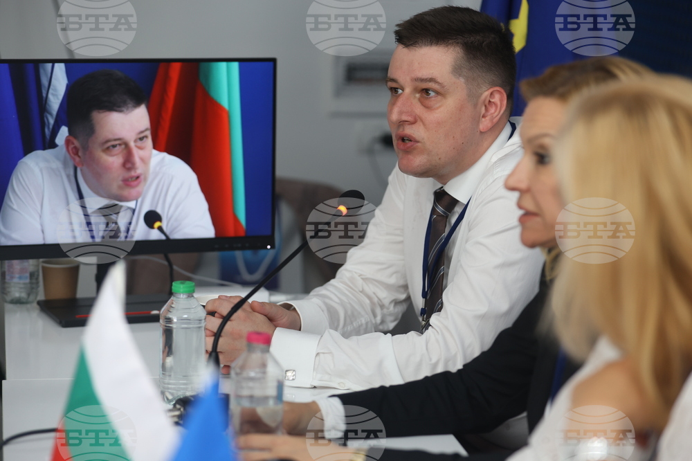 Украйна - Деветнадесета Световна среща на българските медии - Първи панел „Българите по света в медиите“