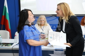 Украйна - Деветнадесета Световна среща на българските медии - награда за принос в разпространението на българската култура