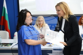 Украйна - Деветнадесета Световна среща на българските медии - награда за принос в разпространението на българската култура