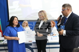 Украйна - Деветнадесета Световна среща на българските медии - награда за принос в разпространението на българската култура