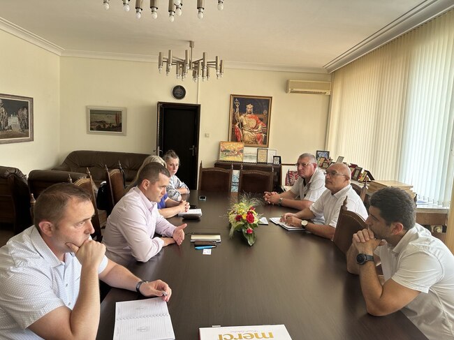 Община Русе ще води съдебни дела за некачествени аварийни ремонти на държавните дружества