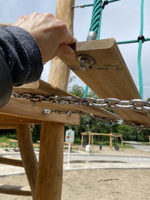 Новооткритият приключенски кът в Димитровград бе затворен заради вандалски посегателства, съобщиха от общината