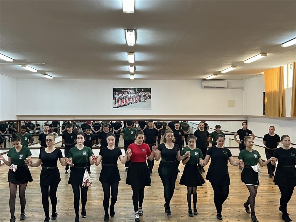 Капански ансамбъл – Разград: Танцьори от варненско училище проведоха производствената си практика в Капанския ансамбъл