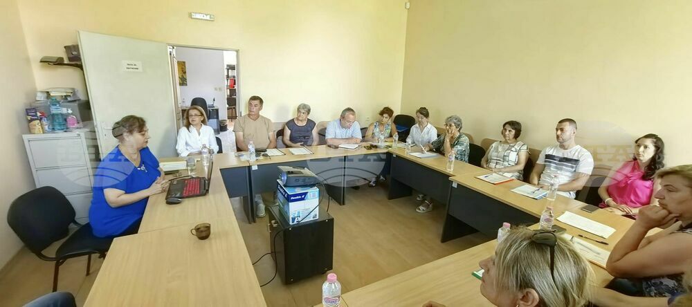 Община Кубрат: В Кубрат се проведе информационна среща по Проект "И аз мога"