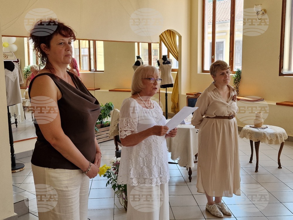 Велико Търново - фестивал - "Времето, извезано в шевици, изплетено в дантели"