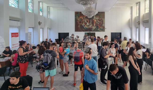 Габрово - младежи - инициатива - заетост