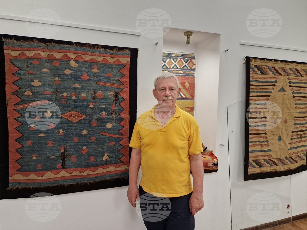 Колекционер показва килими от три столетия и редки екземпляри на килимарското изкуство във Велико Търново