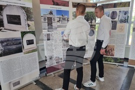 Видин - ученици - изложба „Бдинци - лъвове, титани“ - представяне