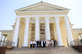 Украйна - Деветнадесета Световна среща на българските медии - молебен за мир