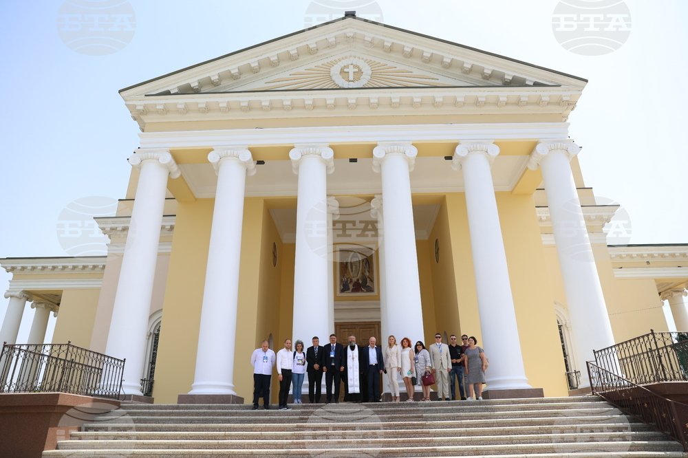 Украйна - Деветнадесета Световна среща на българските медии - молебен за мир