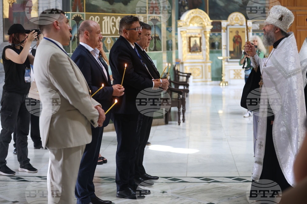 Украйна - Деветнадесета Световна среща на българските медии - молебен за мир