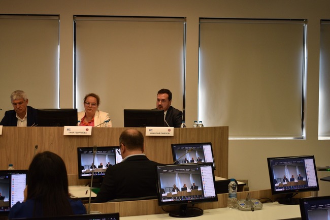 Зам.-министър Павлов: Преходът към никсовъглеродни производства трябва да се извършва постепенно с отчитане на технологичните възможности и социално-икономическите последици