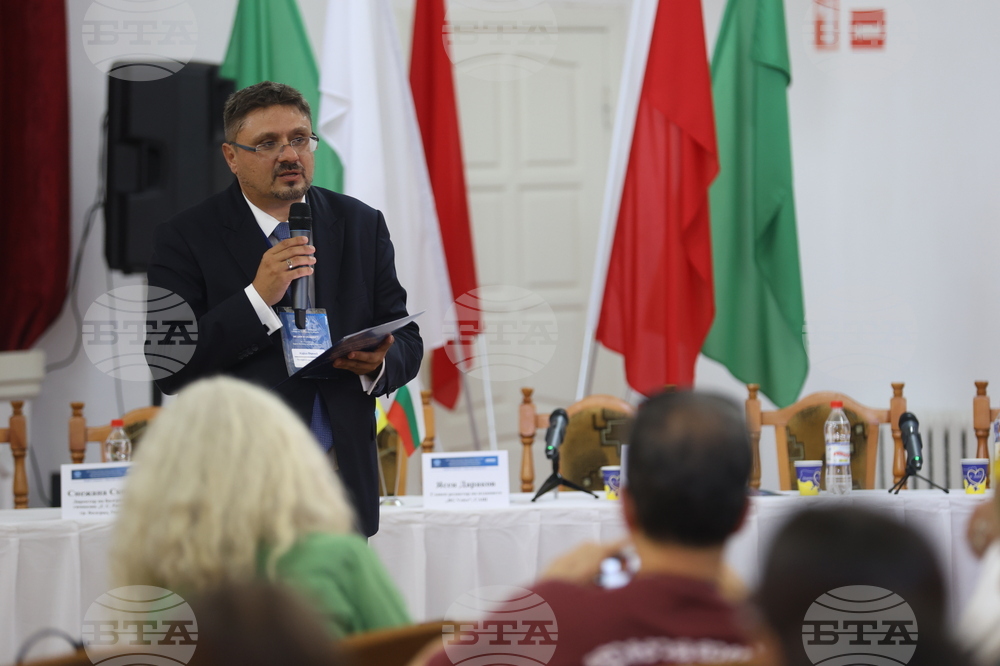 Украйна - Деветнадесета Световна среща на българските медии - Втори панел - „Знанието за род и език в българските медии”