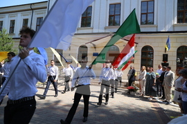 Украйна - Деветнадесета Световна среща на българските медии - поднасяне на цветя на паметника на Г. С. Раковски