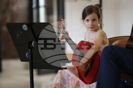 Благоевград - клас по китара - годишен концерт