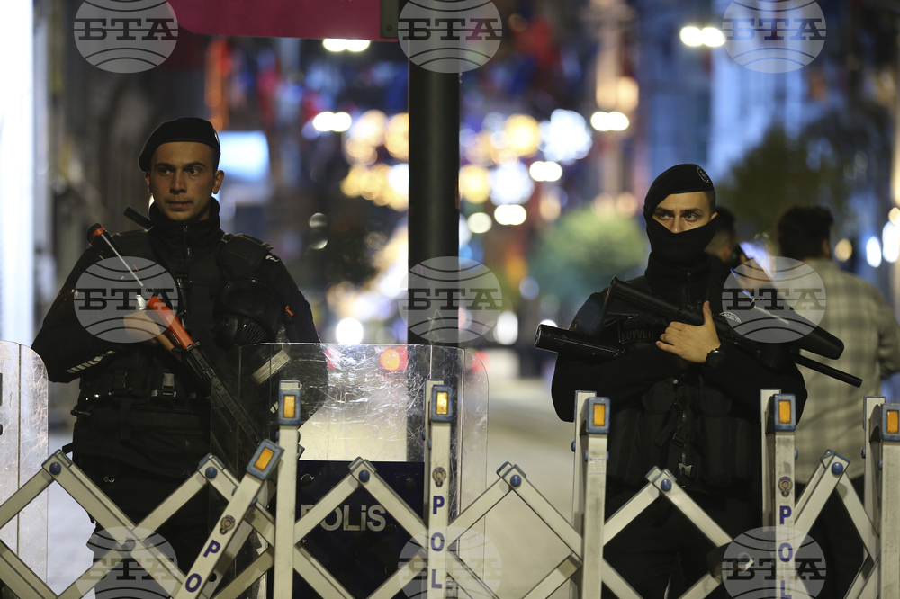 Турската полиция е иззела близо 1,3 тона наркотици при операция в Истанбул