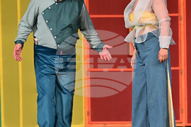 Монтана - театър- премиера