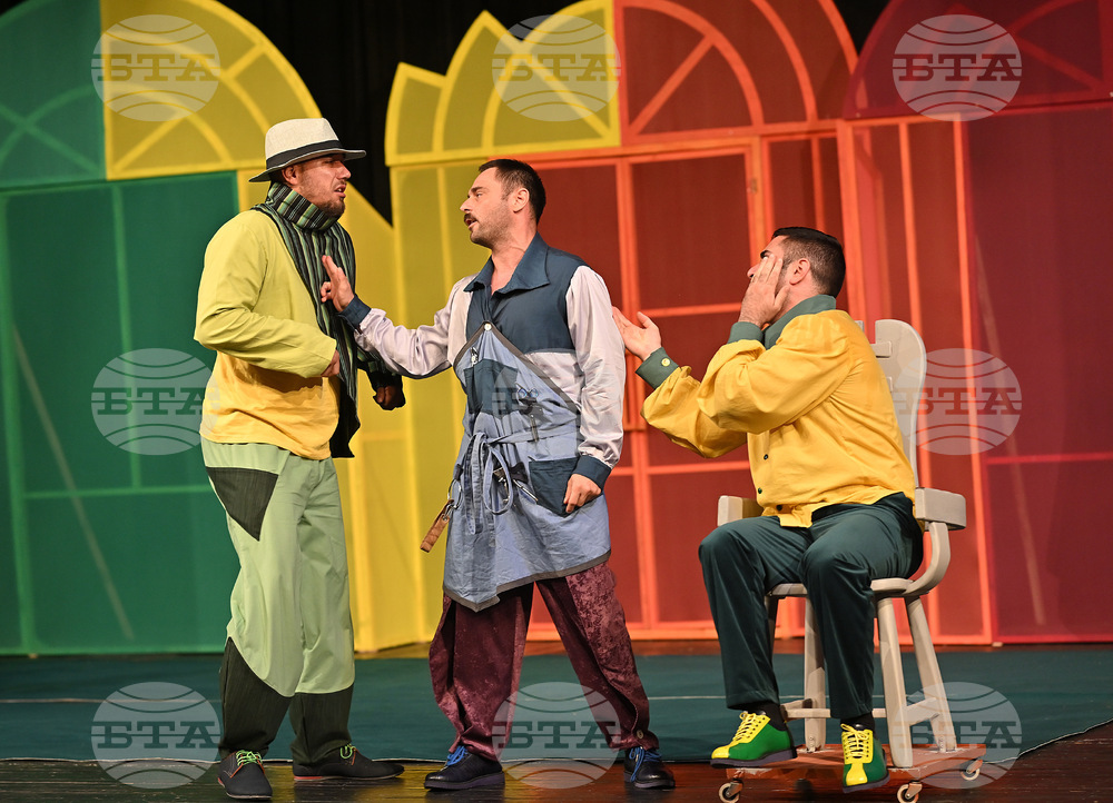 Монтана - театър- премиера