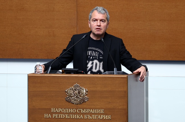 TISP Floor Leader: North Macedonia Cannot Enter EU while Talking about Bulgarian Dictates, Violating Treaties