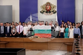 Министерски съвет - флаг - олимпийски отбори