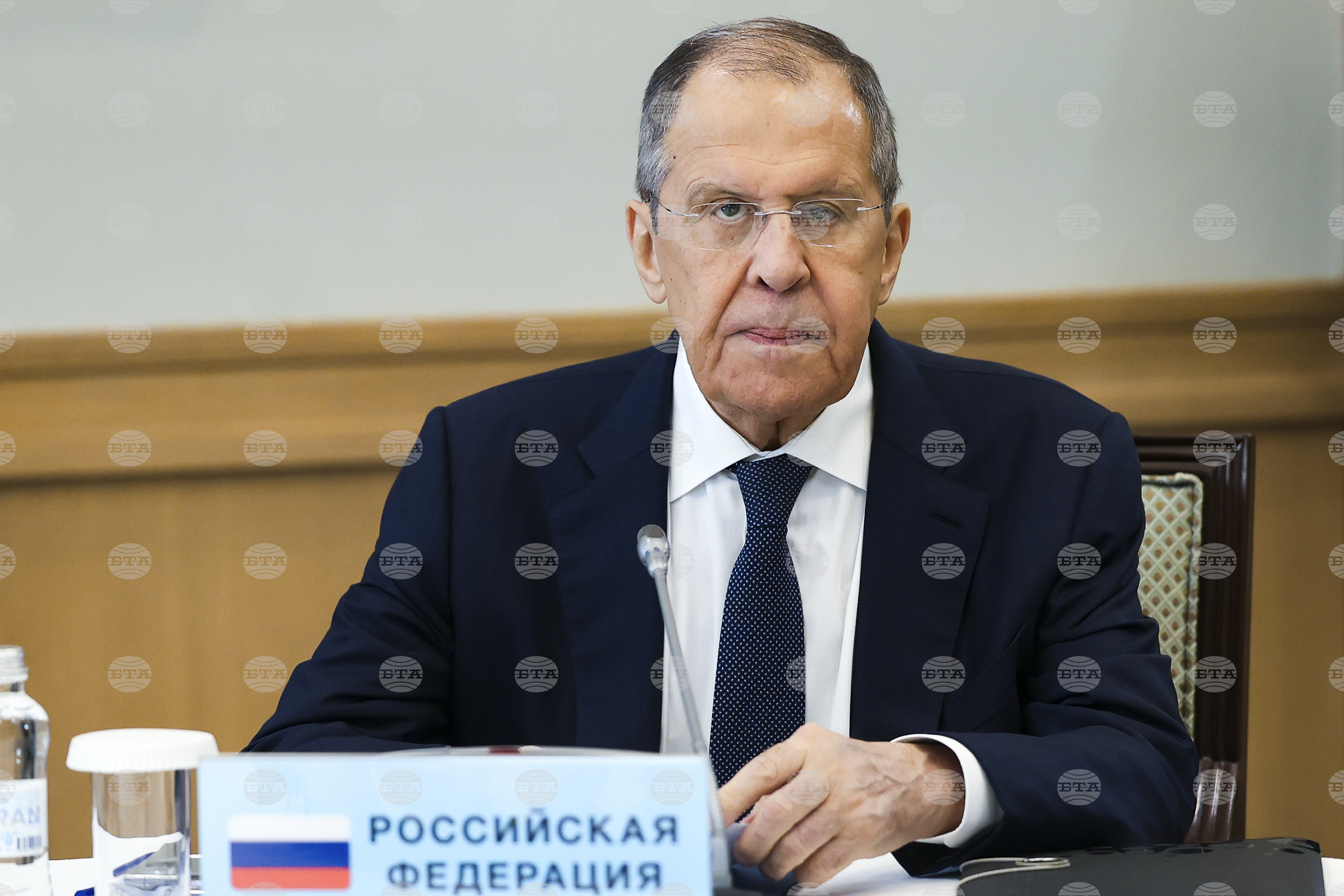 Trimiterea forțelor europene de menținere a păcii în Ucraina ar fi o “provocare” către un război cu Rusia, a declarat Serghei Lavrov  