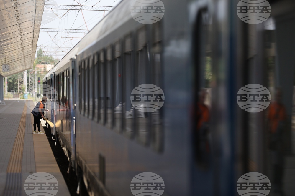 Софийска централна гара - модернизирани вагони