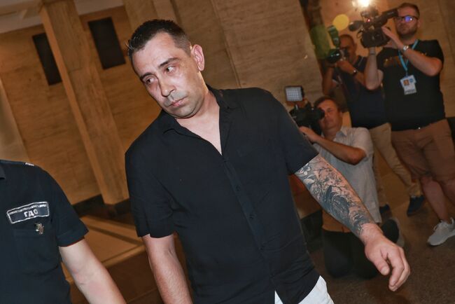 Съдът разпита свидетели по делото за катастрофата, при която в София загина 15-годишният Филип Арсов