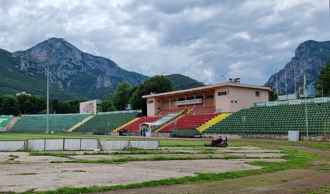 Враца ще бъде един от градовете, в които ще бъдат изградени нови стадиони, обяви кметът Калин Каменов