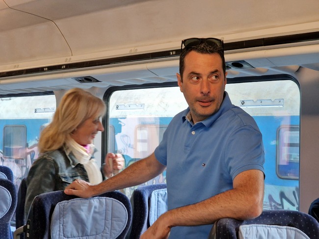 Transport Minister Travels with First BDZ Sofia-Burgas Train Comprising Modernized German Train Cars