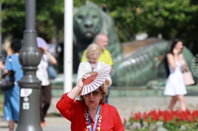 Горещо време