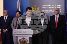Министерски съвет – Кирил Петков – среща – брифинг
