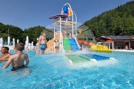 Село Чифлик - лято - плувен басейн