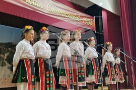 Село Ореш - фолклорен събор на католиците в България - откриване