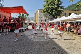 Село Черни Осъм - „Чукан боб с коприва и хоро се извива“ - празник