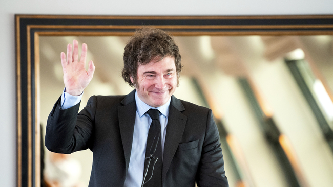 Президентът на Аржентина Хавиер Милей получи медал в германския град Хамбург