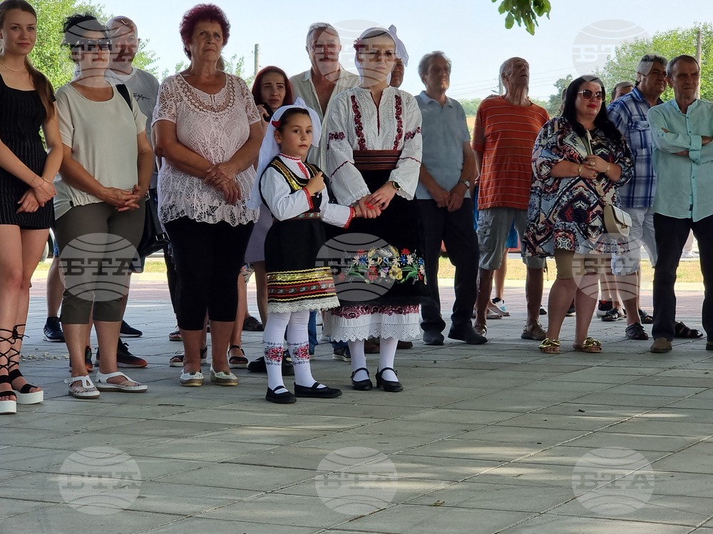 Село Неговановци - празник на народната носия