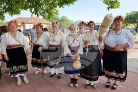 Село Неговановци - празник на народната носия