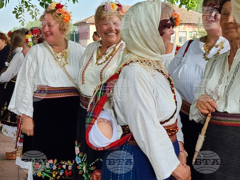 Село Неговановци - празник на народната носия