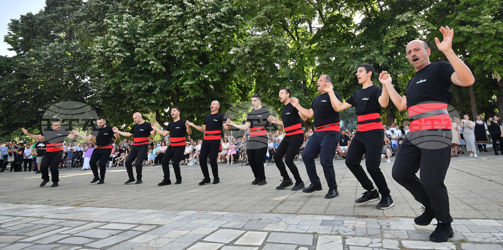 Кубрат - фолклорен фестивал „Танцувай с Пагане“