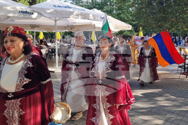 Варна - фестивал - етноси