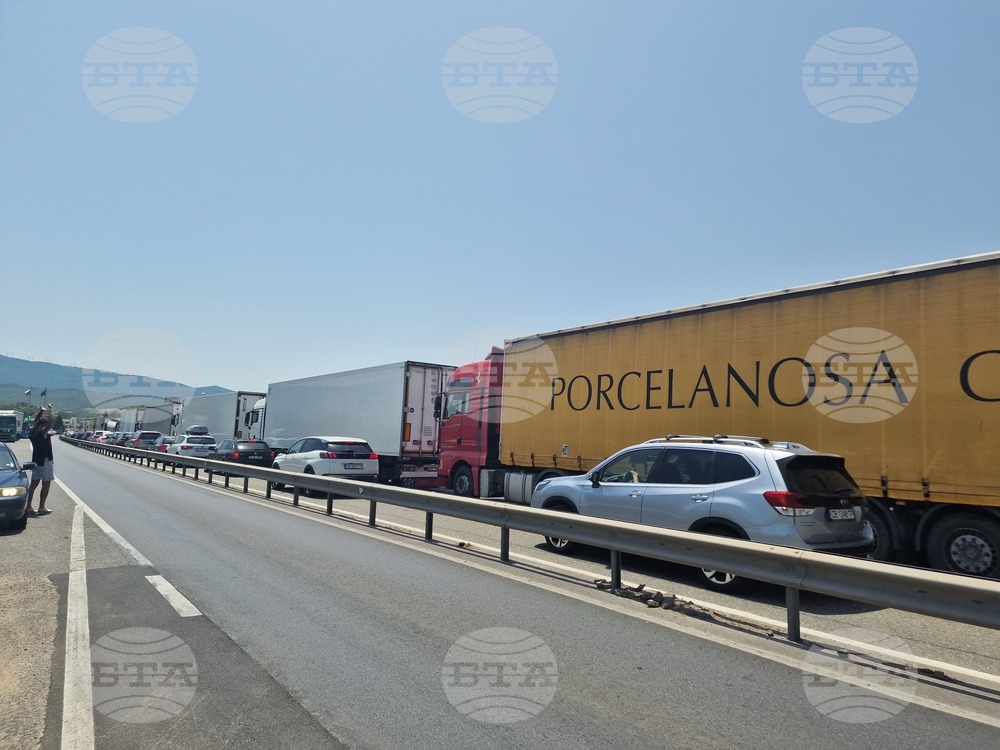 Граничен пункт „Кулата“ - трафик