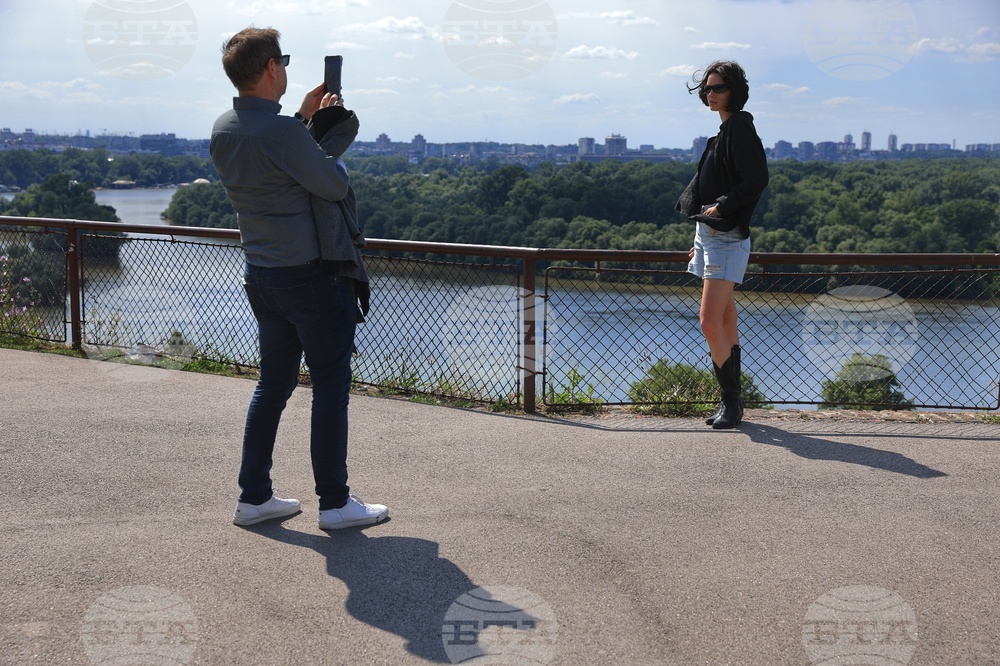 Сърбия отчита по-малък брой туристи през юни в сравнение с миналата година