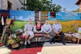 Село Доспей - фолклорен фестивал „Доспей пее и танцува, и на билки се любува“