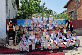 Село Доспей - фолклорен фестивал „Доспей пее и танцува, и на билки се любува“