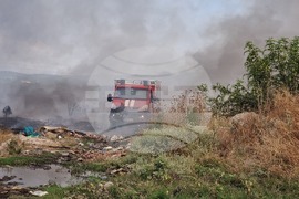 Петрич - пожар край ромска махала