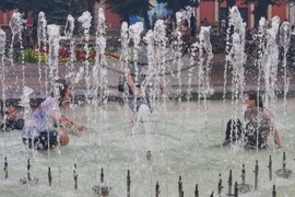 Горещо време