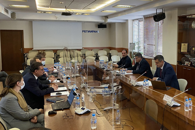 Природният газ за април може да поскъпне само с 13,35 процента вместо със заявените 57,71 процента, според КЕВР