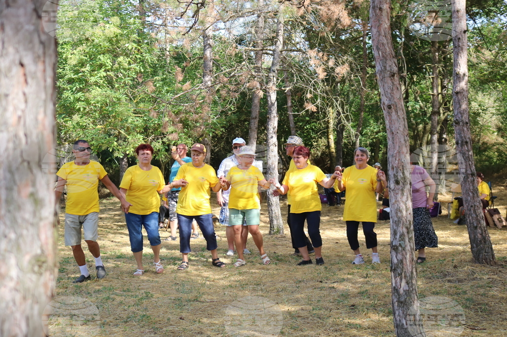 Село Красен - фолклорен събор „Край язовир Дрян“