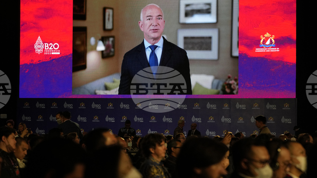 Фондът за защита на околната среда на Джеф Безос подкрепя опазването на крайбрежни екосистеми с 24,5 милиона долара